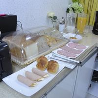 パンの種類も豊富でした