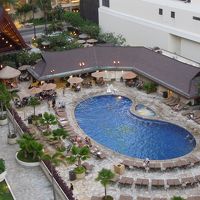 ラナイからのプール