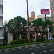 沖縄らしい定食屋