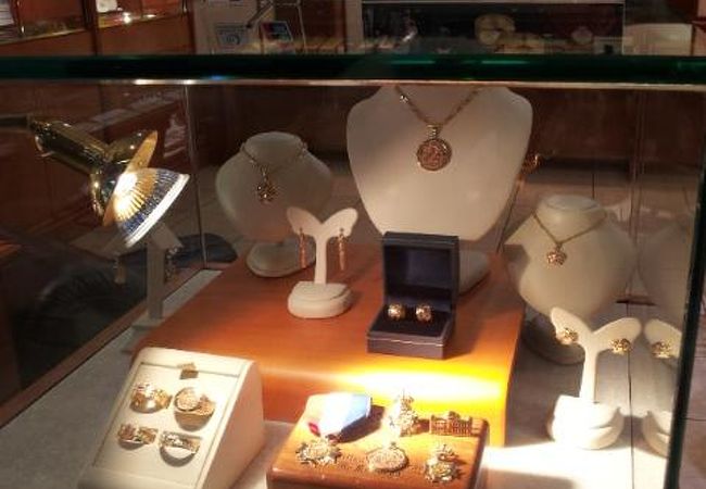 フィリップ リカード ホノルル (ロイヤル ハワイアン センター店)