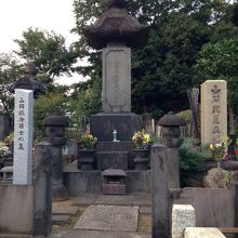 立派なお墓です