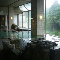 日高見の湯　大浴槽