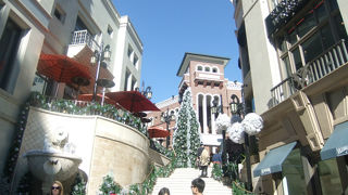 高級店・高級車が多数