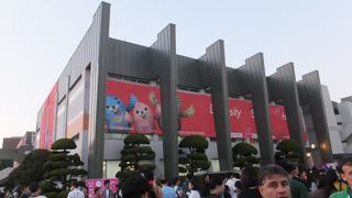 仁川市立桃源体育館 (大韓航空ジャンボス本拠地) 