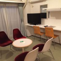 テーブルとイス