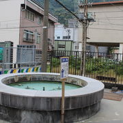 工事中で温泉は噴き上がらず