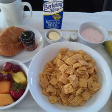 着陸前の朝食です