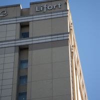 外観はフランス風でお洒落です