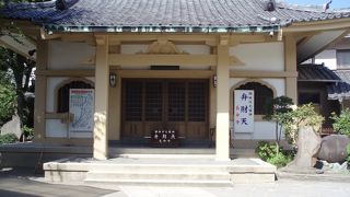 隅田川七福神の弁財天ですがあまり見るべきものはないです。