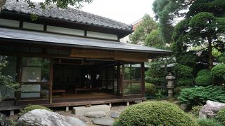 麻問屋を営み、とうとう銀行までやっていたという明治の豪商