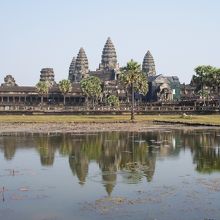 逆さアンコール・ワット