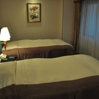 落ち着いた室内