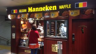 いい香りに誘われていつでも行列