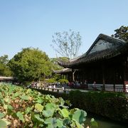 中国古典四大名園の一つに数えられ、見ごたえ十分。