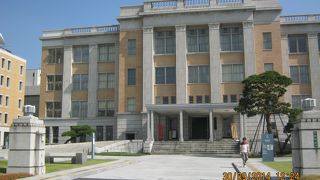 4代目の栃木県庁舎です。