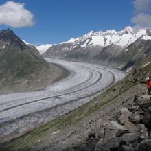 ベットマーホルンから氷河沿いのハイキングルートへ