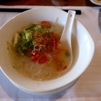 朝食で暖かい麺は食べられるが上品な味