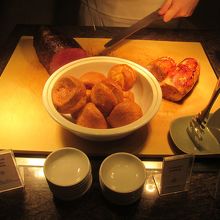 和牛のロースト、ヨークシャープディング添え