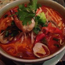 トムヤム麺