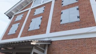 小さめの売店です