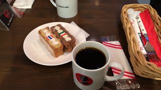 バス、電車待ちによし