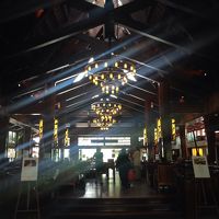 ラウンジです。夜はバーになります。