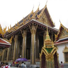 ホー ラート コーンマヌソーン堂