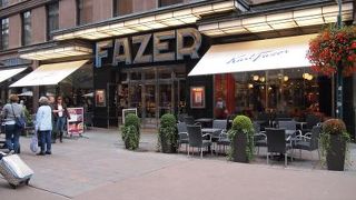 落ち着きのある店内