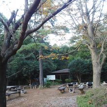 バーベキュー場