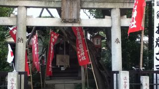 実在のお岩さんを祀る神社