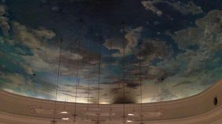 雪をテーマにしたロマンチックな美術館