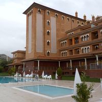 プール付きでリゾートっぽい