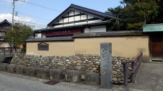 金沢城築城資材の運搬路として利用