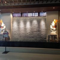 バリ島チックなロビー