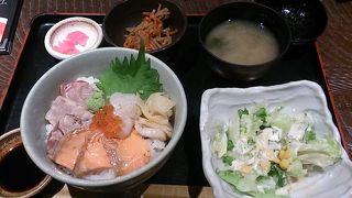 ランチで利用しました。