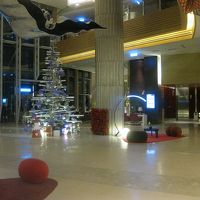 デザインが楽しいロビーです