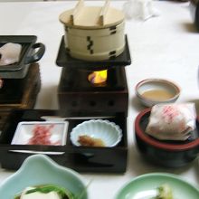 朝食