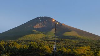 富士登山のため、ここに車を停めてバスに乗りました