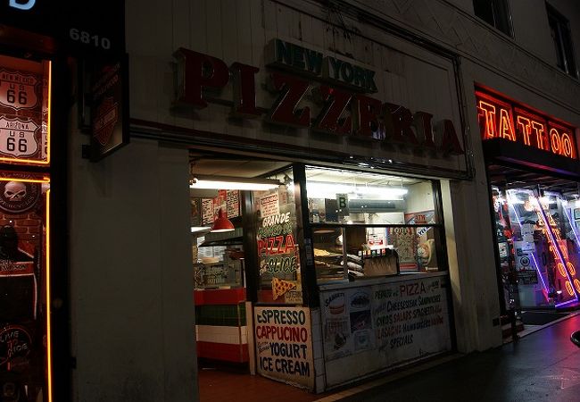 グレコス ニューヨーク ピザ (ハイランド店)