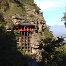 圧倒される外観