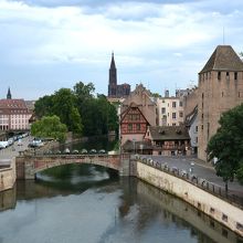 テラスからの眺め（クヴェール橋）