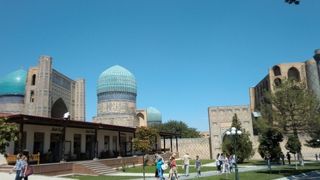 ちゃんとしたお土産屋