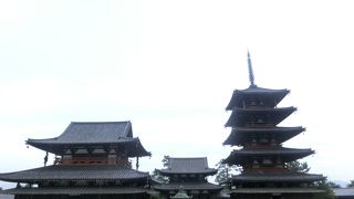 無料ガイドで案内していただいた法隆寺