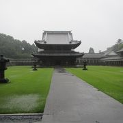 富山唯一の国宝寺院