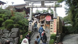 縁結びの神様として有名