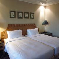 2ベッドですが、くっついてます