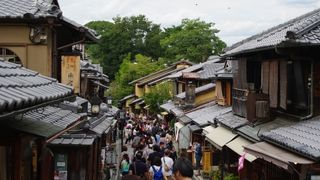 ここでつまずき転ぶと