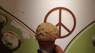 アメリカではスーパーでも売っている、人気のアイスクリーム店