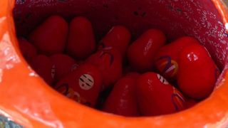 おみくじが可愛らしい、吉田神社