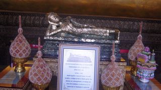 無料の水と108つのコイン